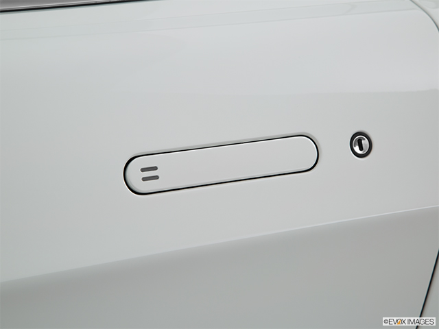 2015 Aston Martin V8 Vantage