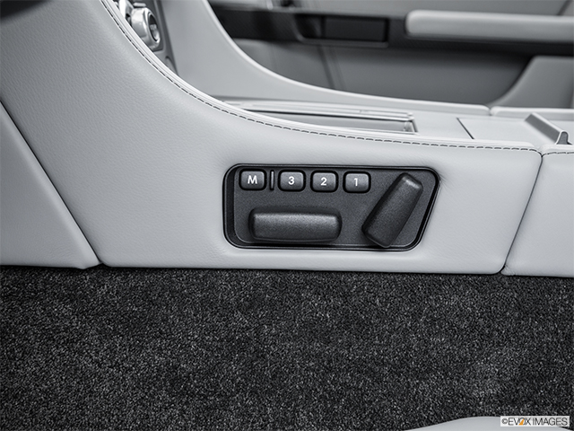 2015 Aston Martin V8 Vantage