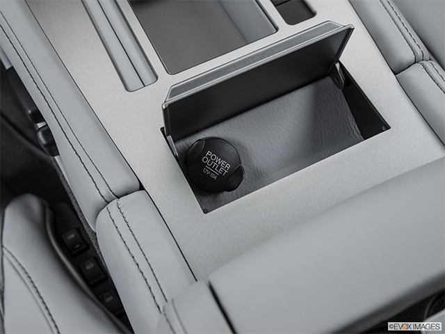 2015 Aston Martin V8 Vantage