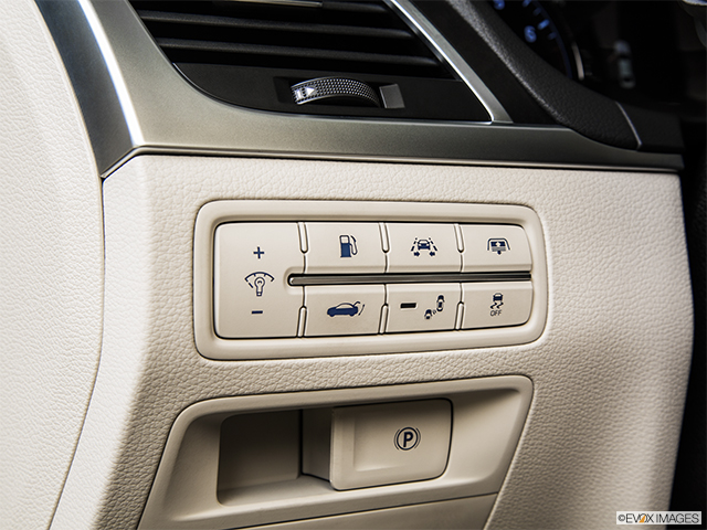 2015 Hyundai Genesis