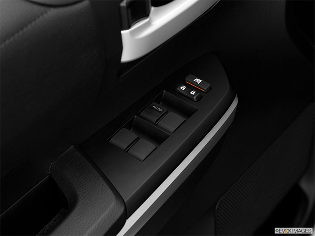 2015 Toyota Tundra 2WD Truck