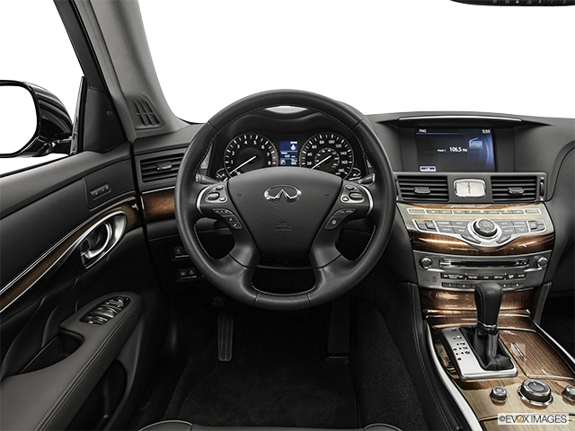 2015 INFINITI Q70L