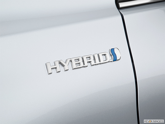 2015 Toyota Camry Hybrid