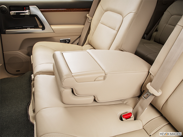 2015 Toyota Land Cruiser