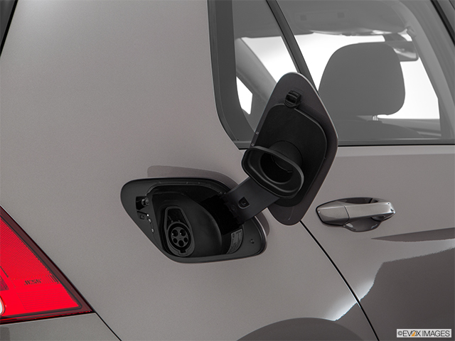 2016 Volkswagen e-Golf