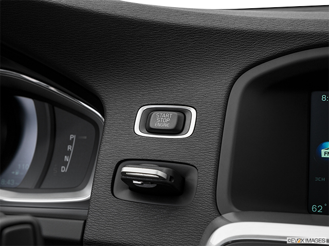 2016 Volvo S60 Cross Country