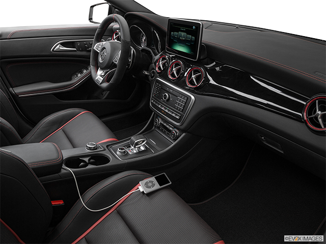 2016 Mercedes-Benz CLA