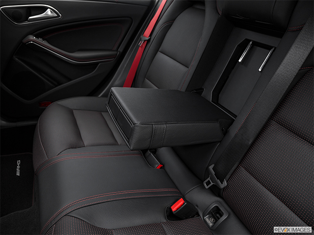 2016 Mercedes-Benz CLA