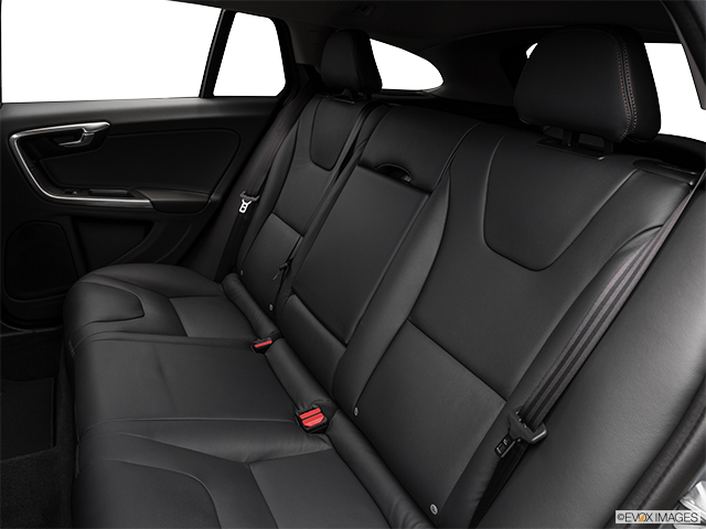 2016 Volvo V60 Cross Country