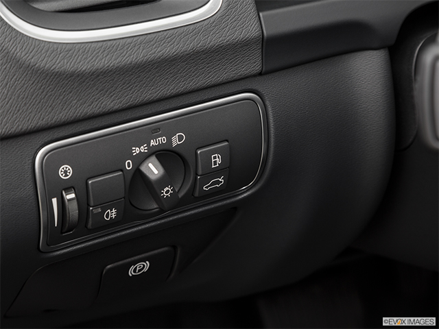 2016 Volvo V60 Cross Country