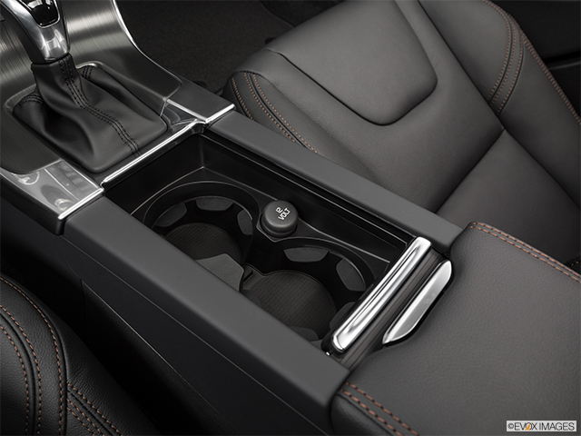 2016 Volvo V60 Cross Country