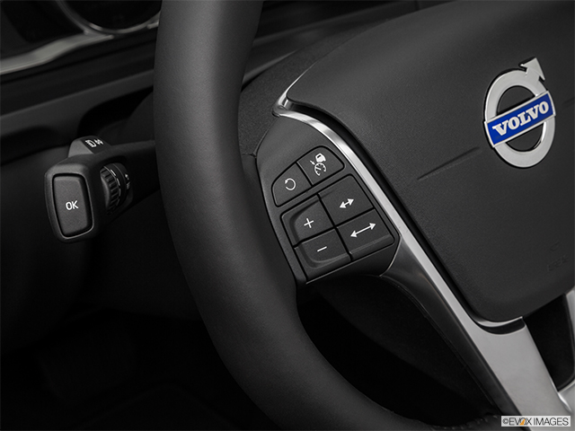 2016 Volvo V60 Cross Country