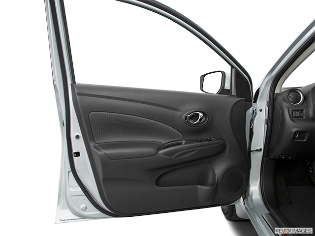 2017 Nissan Versa Sedan