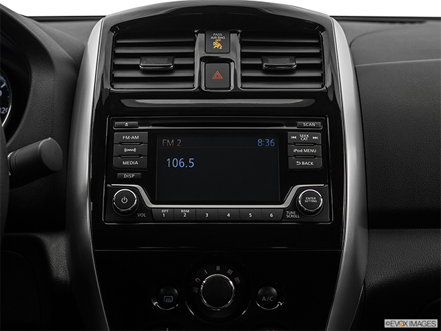 2017 Nissan Versa Sedan