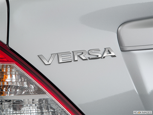 2017 Nissan Versa Sedan