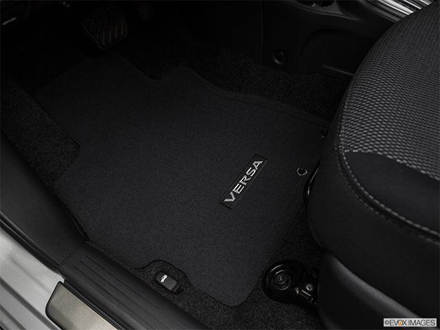 2017 Nissan Versa Sedan