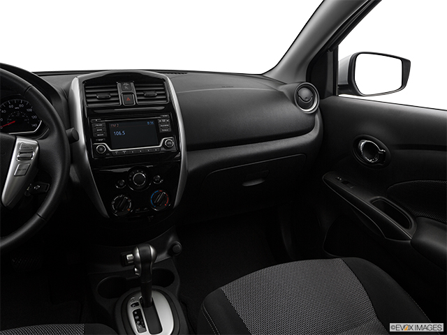 2017 Nissan Versa Sedan