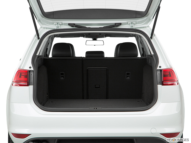 2017 Volkswagen Golf SportWagen