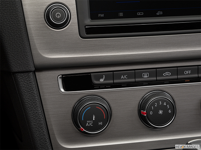 2017 Volkswagen Golf SportWagen