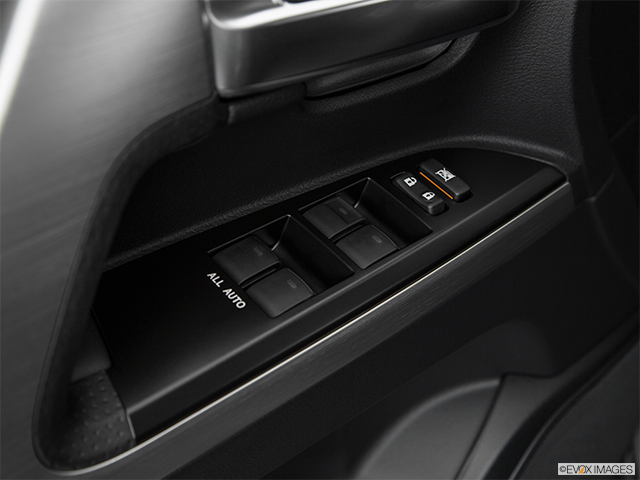 2017 Toyota Land Cruiser