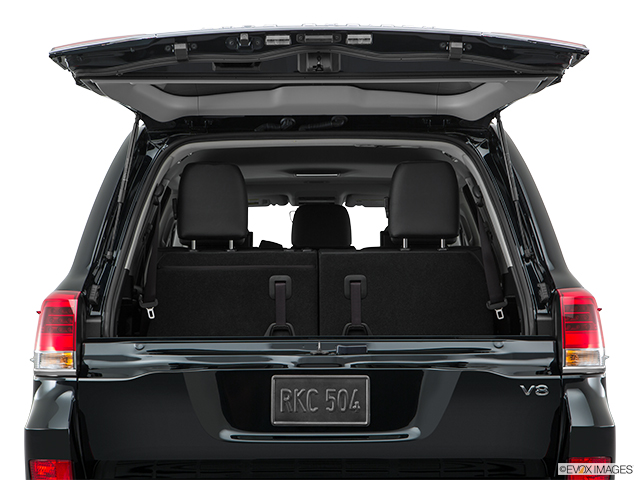 2017 Toyota Land Cruiser