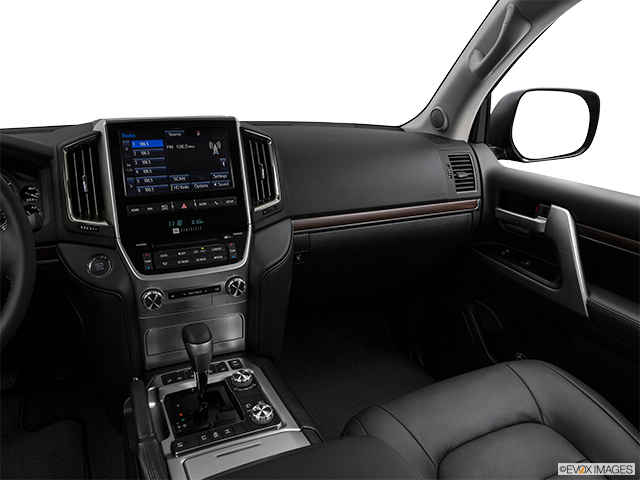 2017 Toyota Land Cruiser