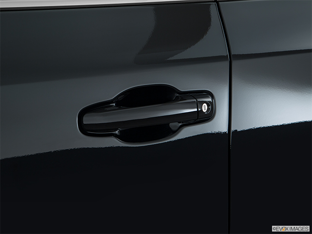 2018 Toyota Land Cruiser