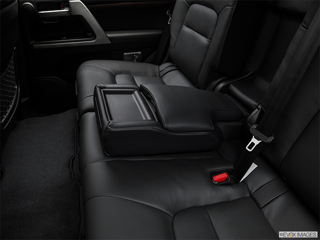 2018 Toyota Land Cruiser