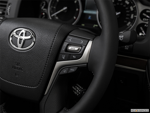 2018 Toyota Land Cruiser