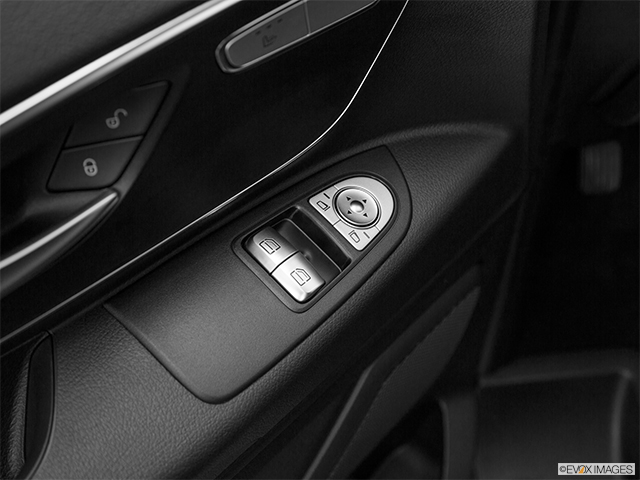 2019 Mercedes-Benz Metris Passenger Van