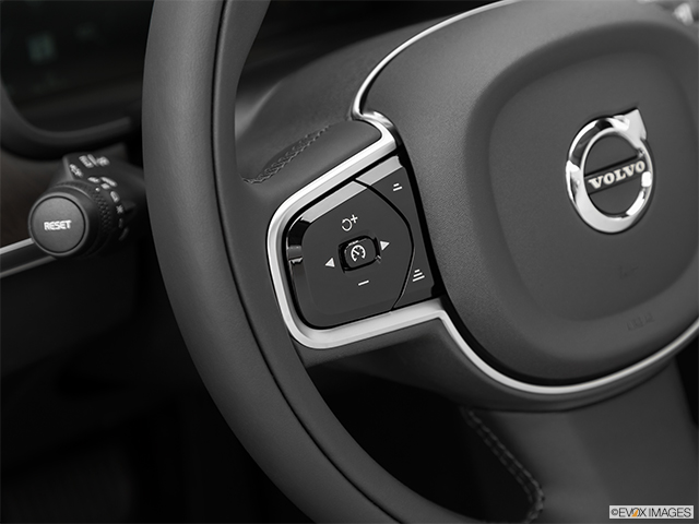 2020 Volvo V90 Cross Country