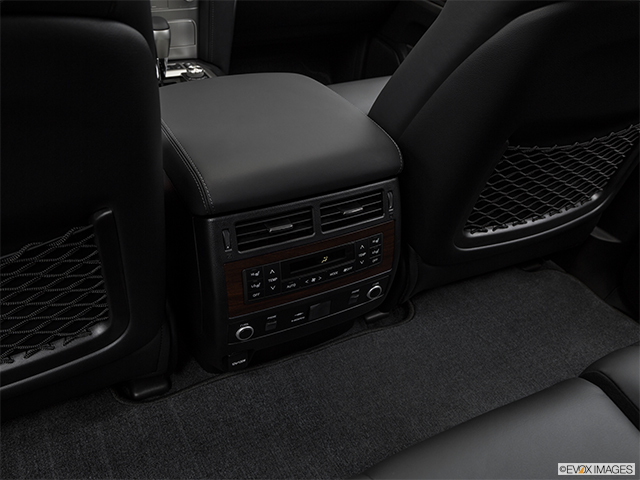 2020 Toyota Land Cruiser