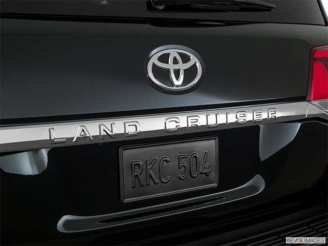 2020 Toyota Land Cruiser