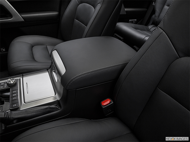 2020 Toyota Land Cruiser