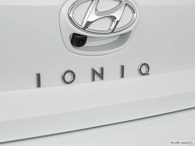 2020 Hyundai Ioniq Hybrid