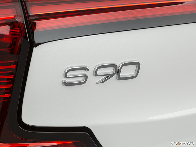2021 Volvo S90