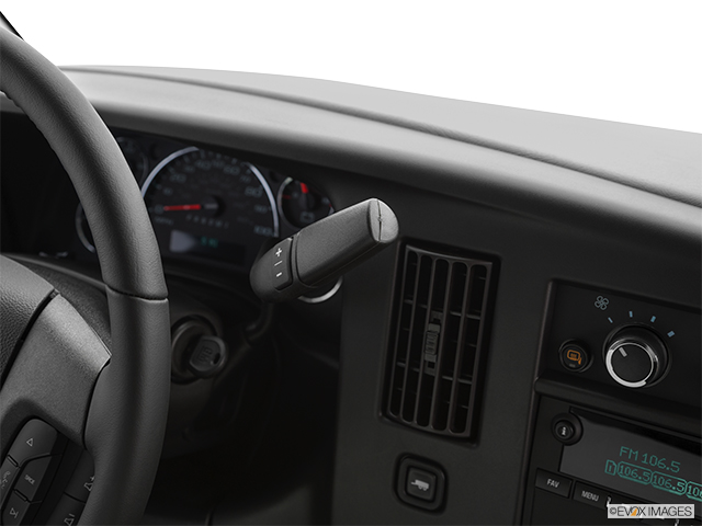 2021 GMC Savana Cargo Van