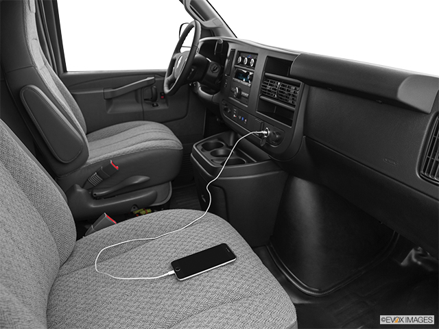 2021 GMC Savana Cargo Van