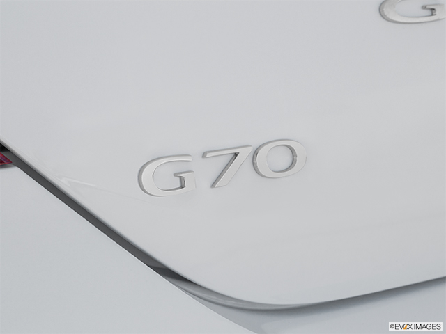 2022 Genesis G70