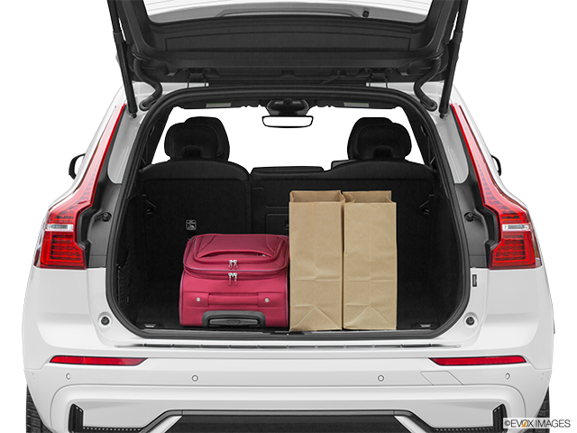 2022 Volvo XC60 Recharge Plug-In Hybrid