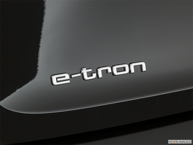 2022 Audi e-tron