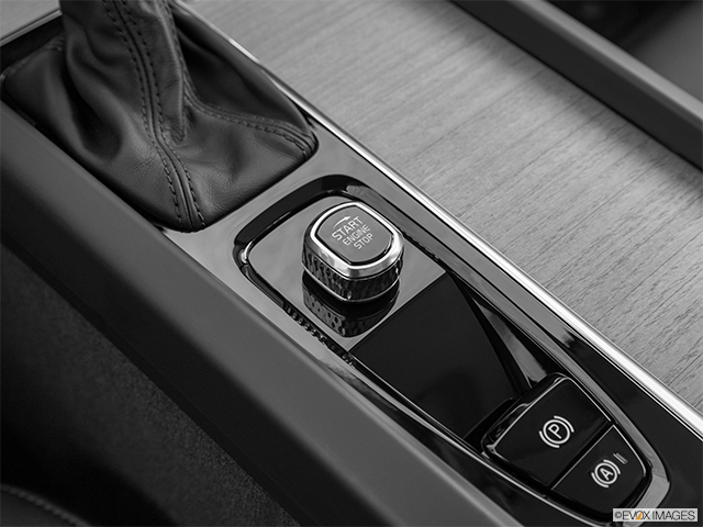 2022 Volvo V60 Cross Country