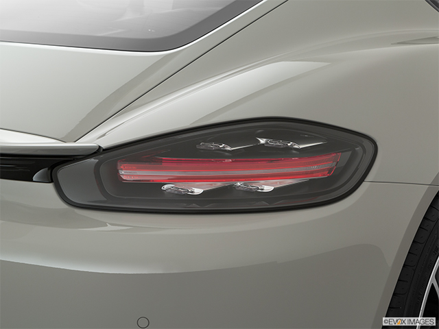 2022 Porsche 718 Cayman