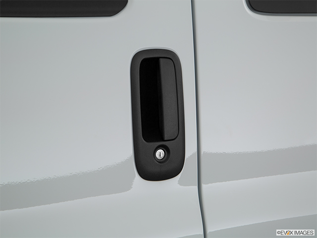 2022 Chevrolet Express Passenger